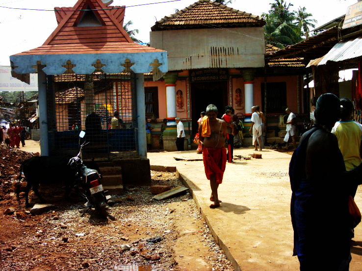 6. Maha Ganapati Temple